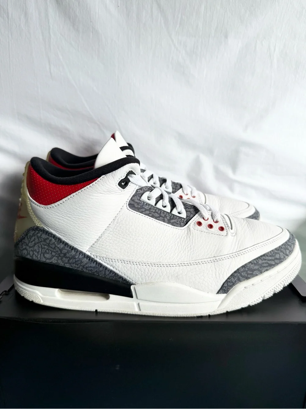 AUTHENTIC Jordan 3 Retro Denim SE Fire Red size 12 CZ6431-100 2020 PRE-OWNED